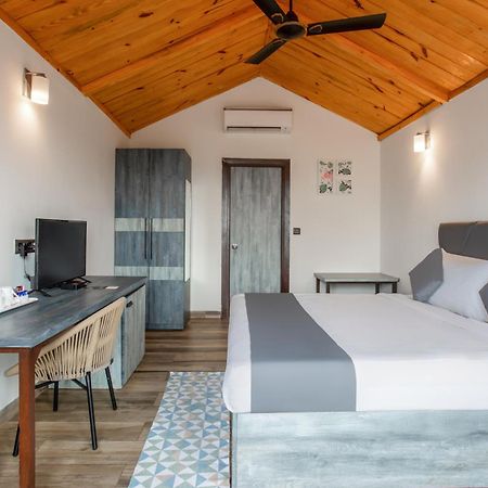 Stone Wood Beach Resort, Vagator Εξωτερικό φωτογραφία